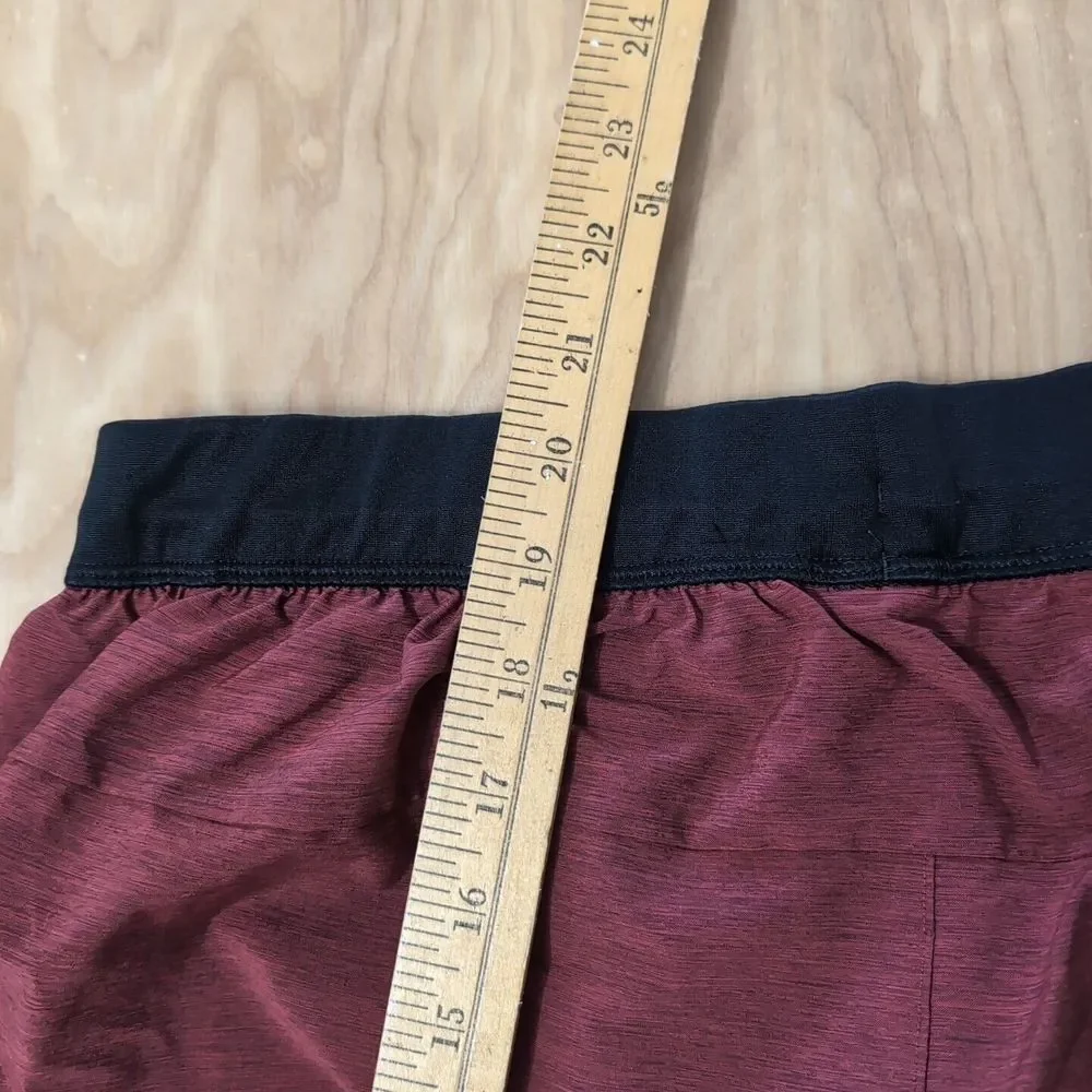 adidas AeroReady Vented Spandex Blend Red/Black Men's L Shorts Zip Pockets 28x9